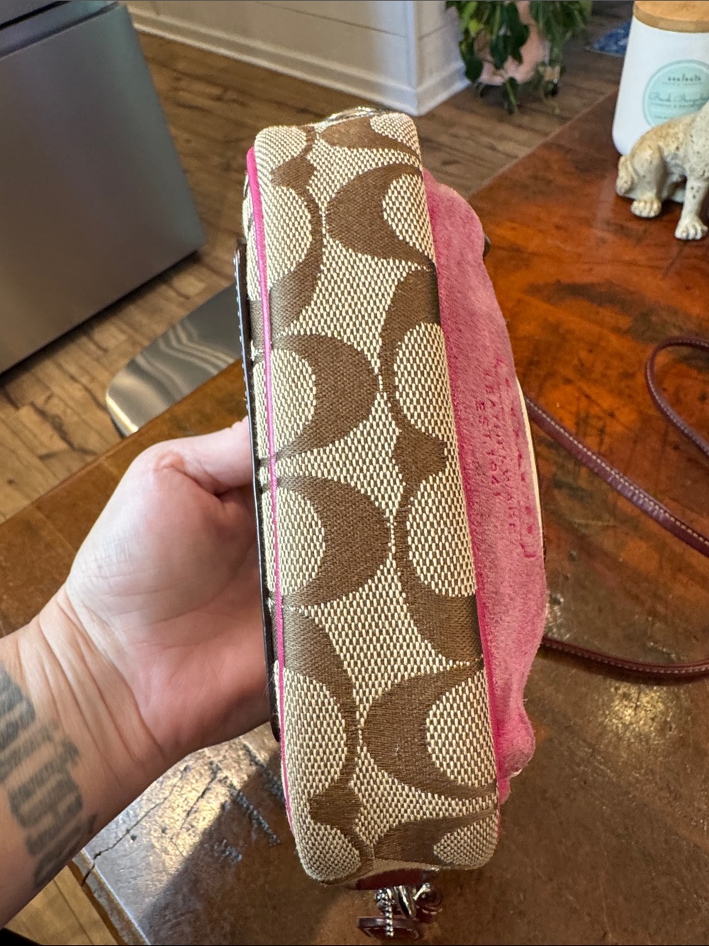 Coach Vintage Pink Suede and Signature Canvas Crossbody Bag - Picture 8 of 12